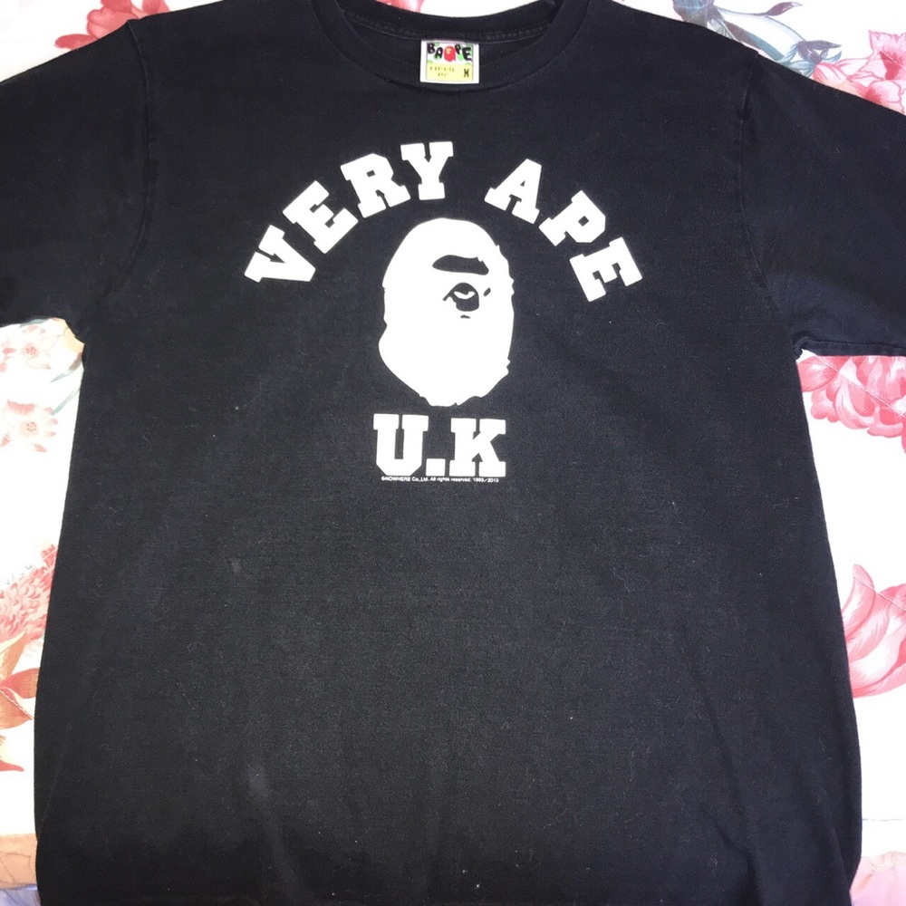 MEN’S Bape tee
